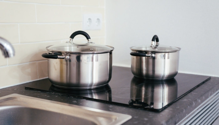 Royal Queen pots and pans